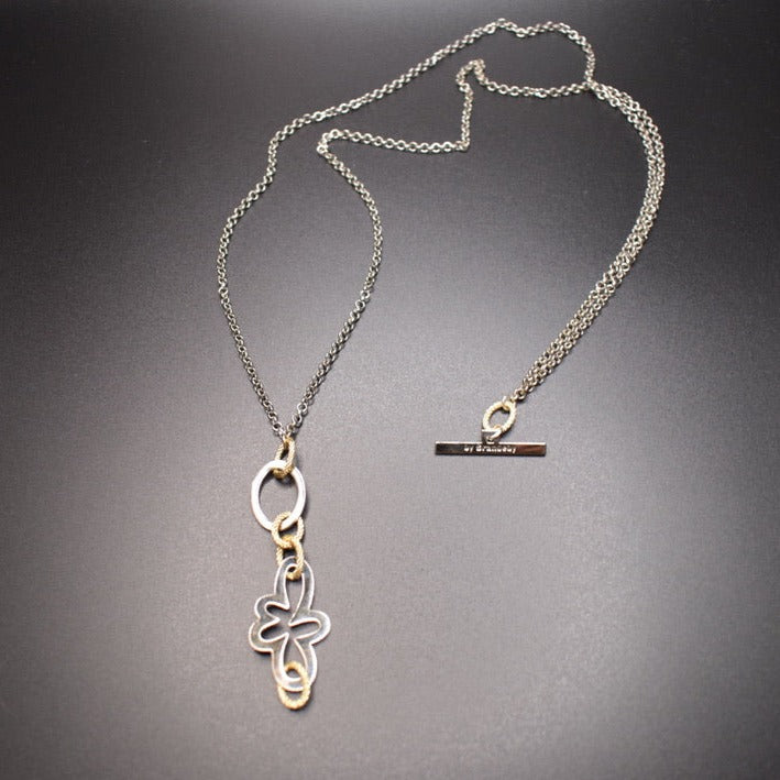 Halsband Touch of flower blomma och kedja med gulddetaljer