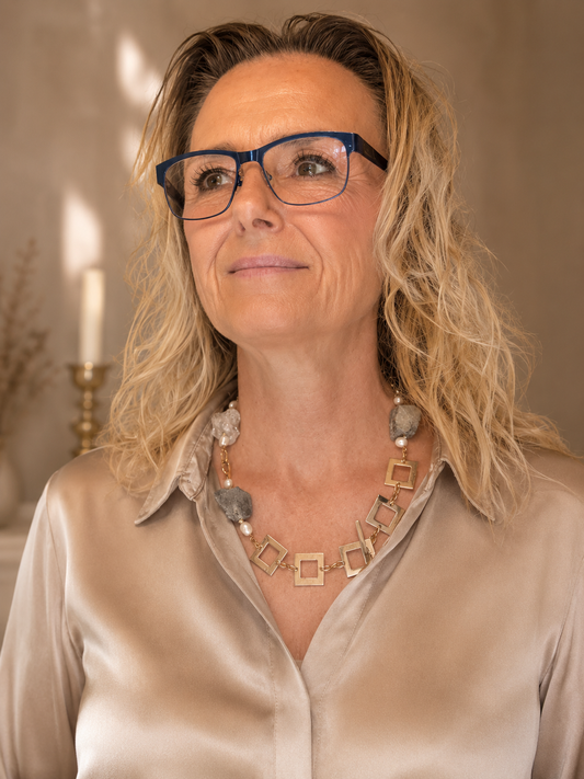 Exklusive Raw Beauty Halsband - Labradorit Bergkristall silver guld
