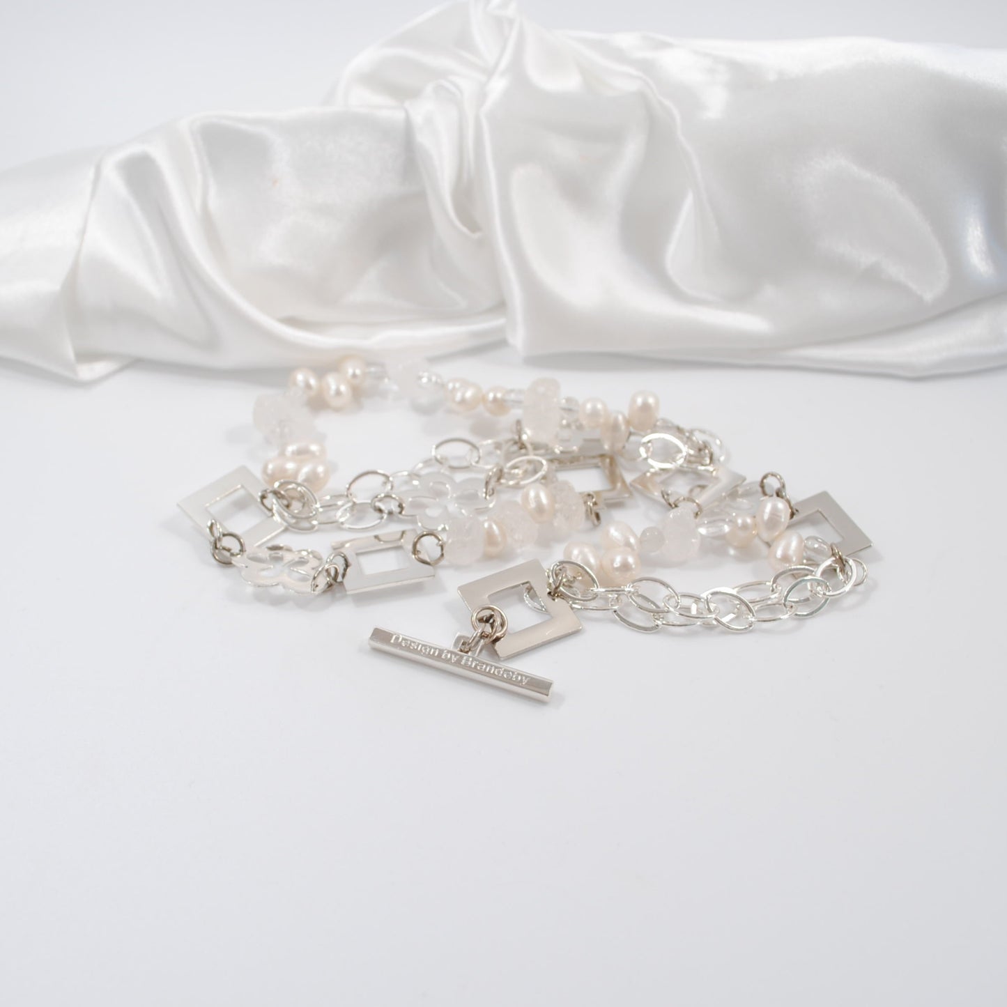 lyxigt handgjort smycke halsband design by brandeby
