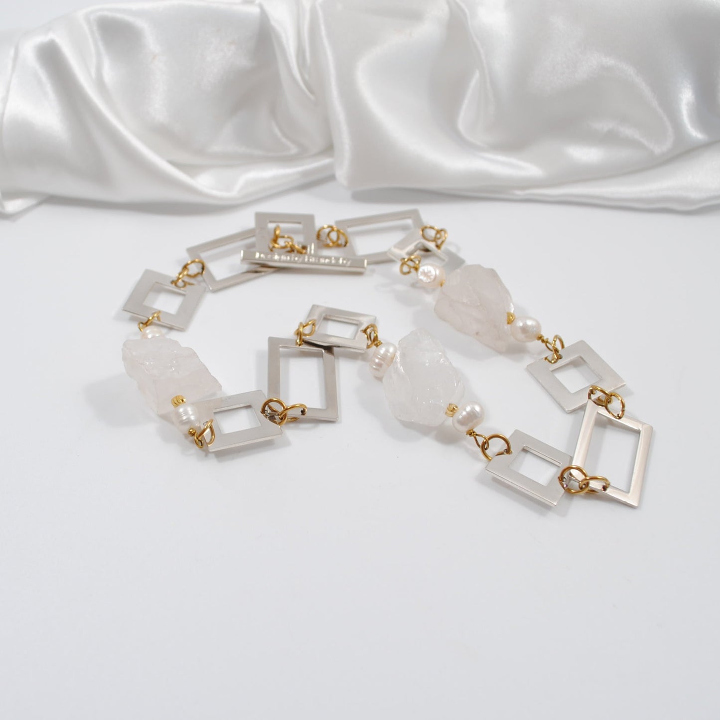 extreme luxery halsband bergkristaller design by brandeby