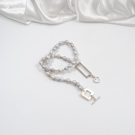 Purple Elegance Halsband - Design by Brandeby