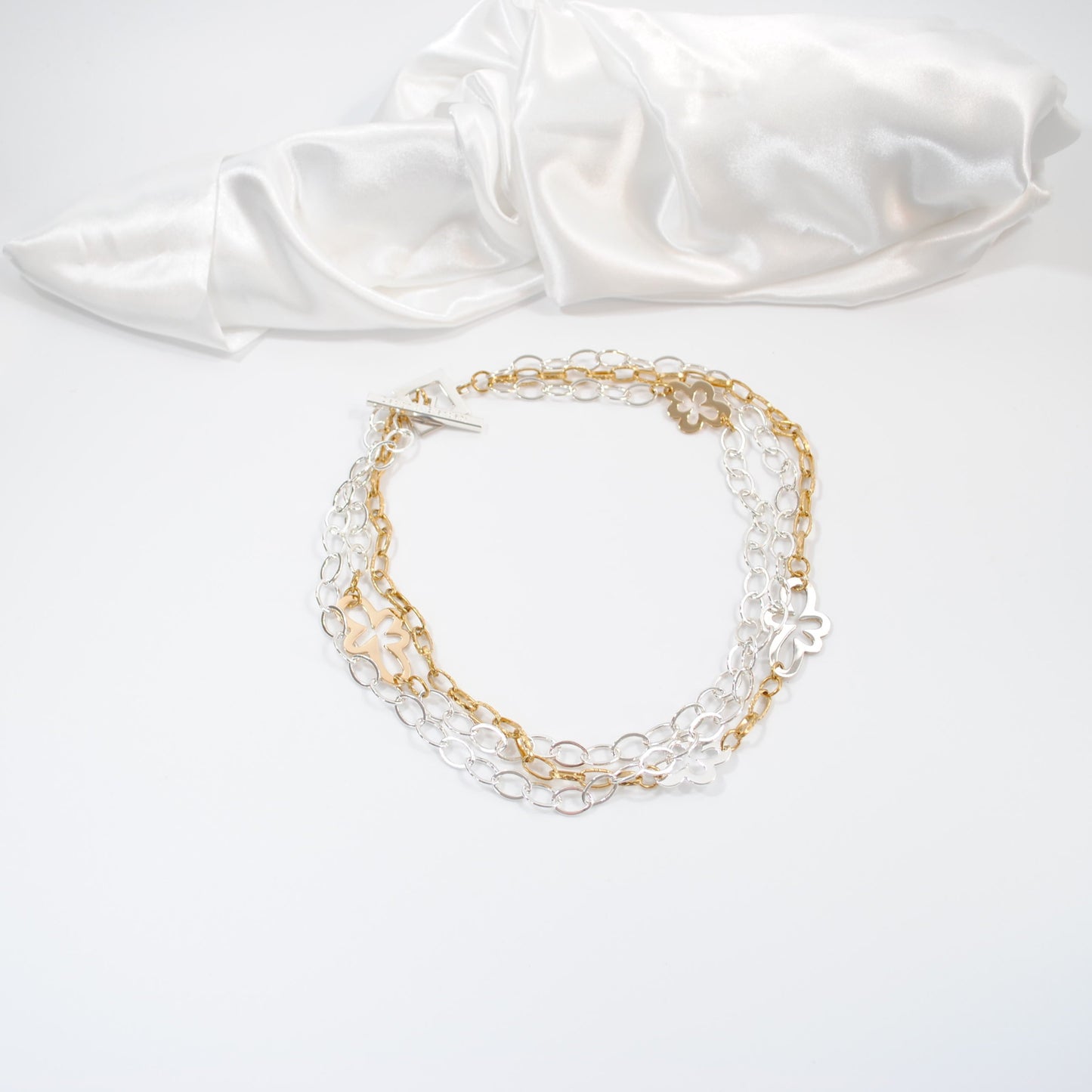 The One Halsband - Design by Brandeby