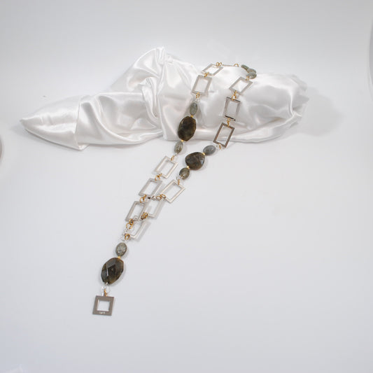 elegant halsband lång modell äkta ädesten design by brandeby