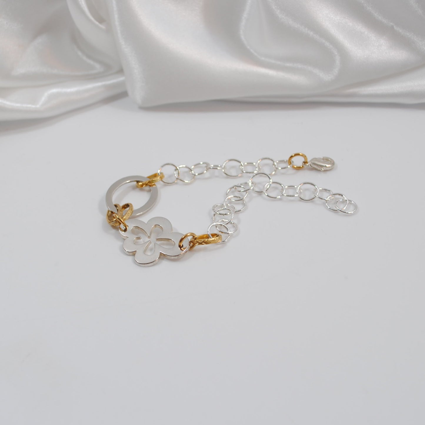 "Bracelet Of Heart" Bracelet