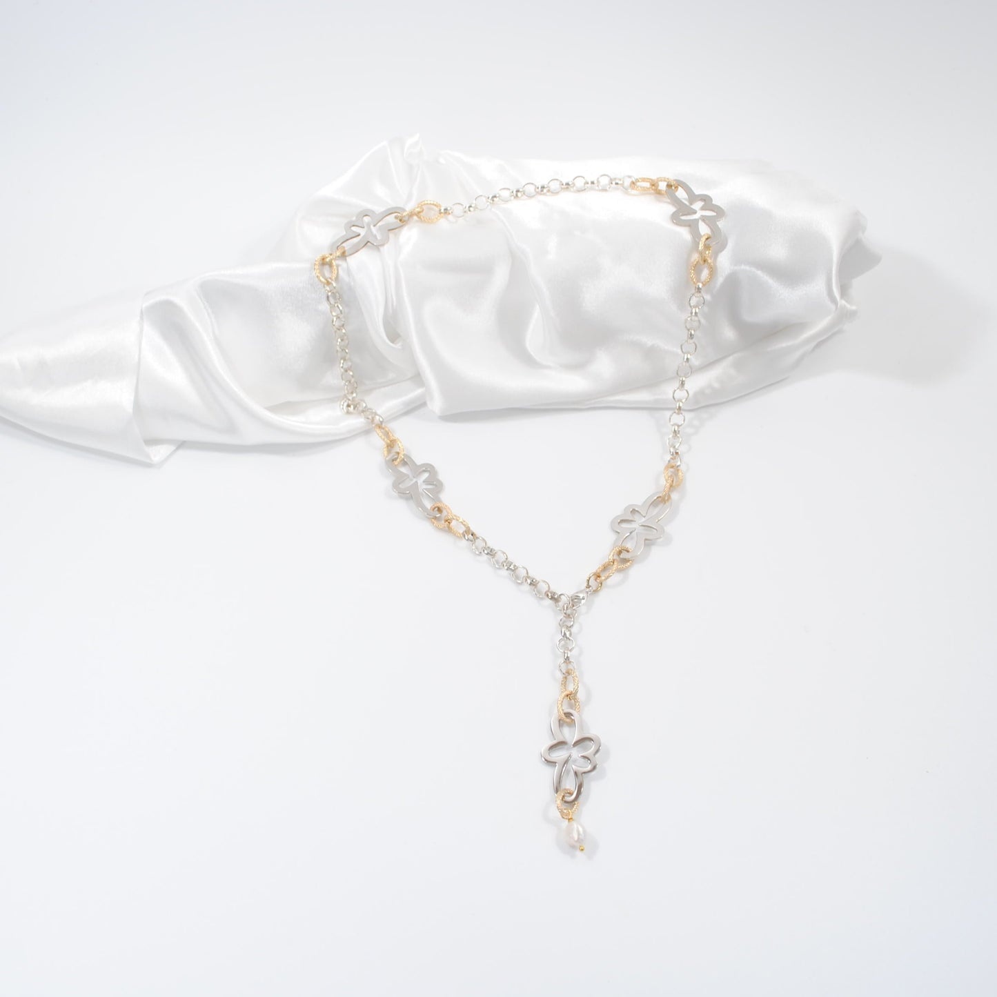 Pearl Bloom Halsband