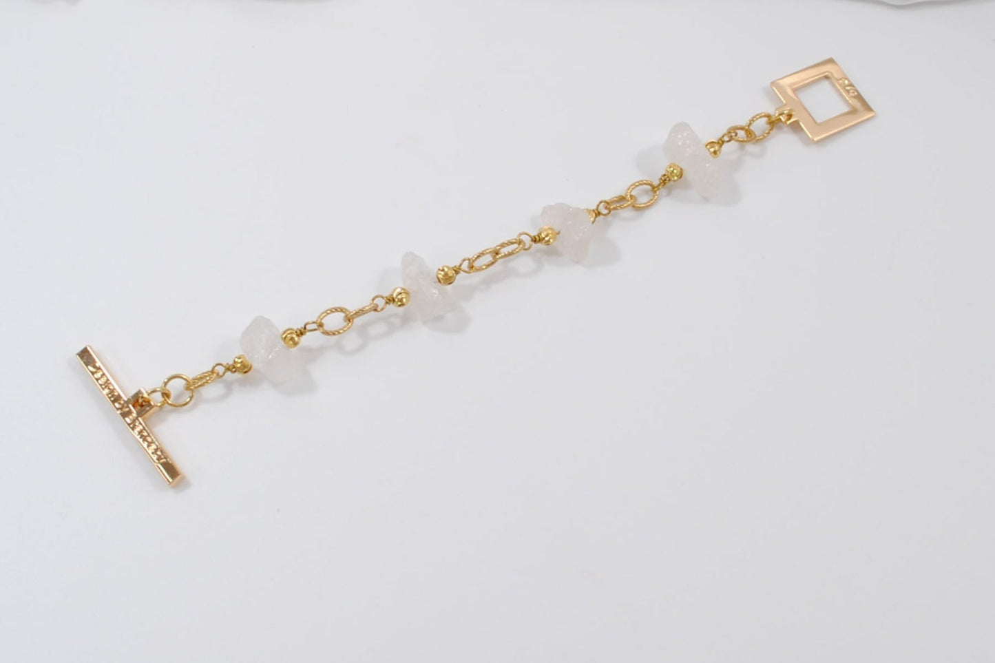 Unique Crystal Armband - Design by Brandeby