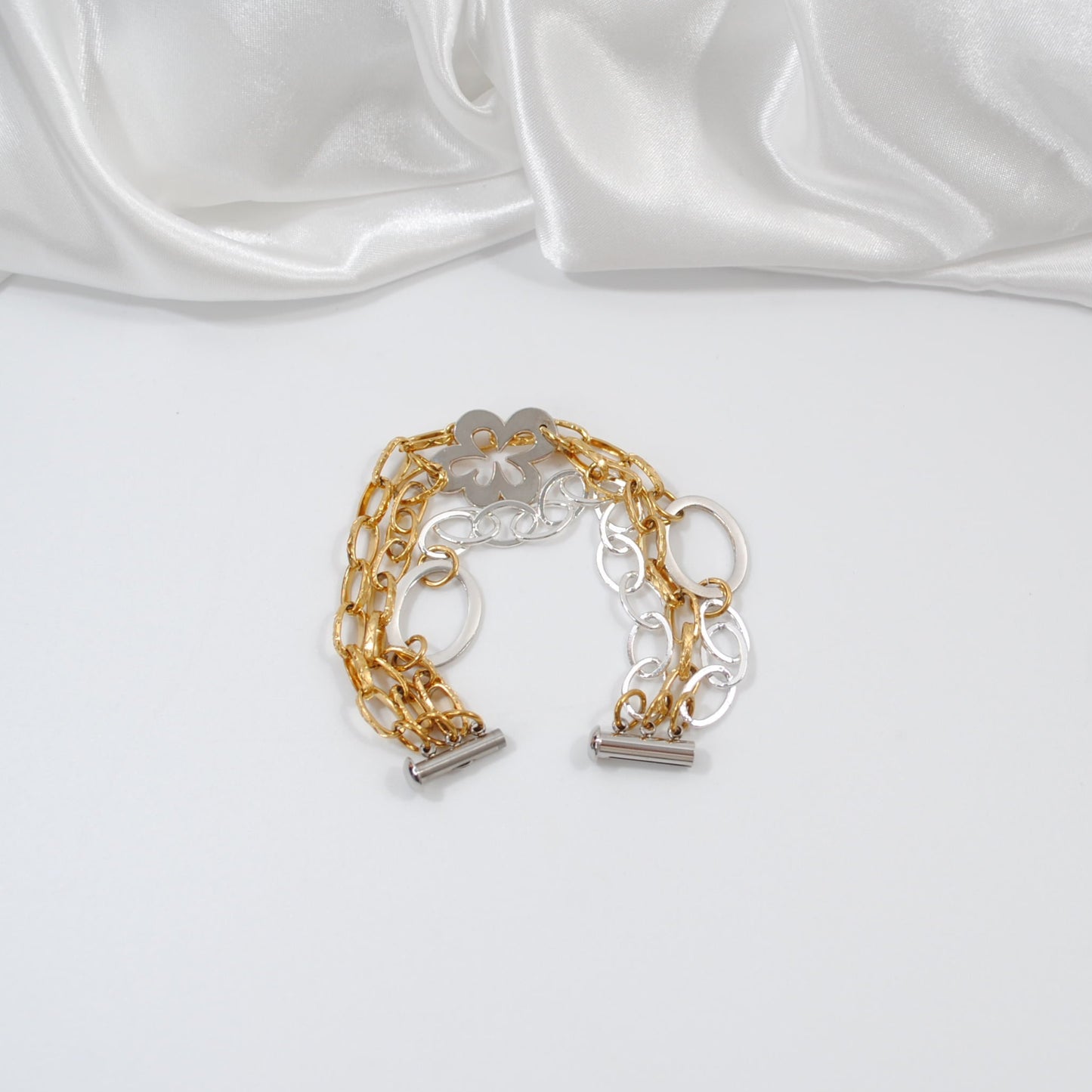 lyxigt elegant armband i silver och guld design by brandeby