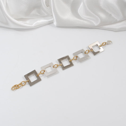 Pure Square Armband - Design by Brandeby
