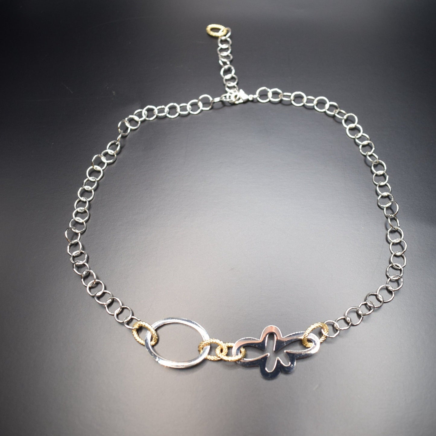 Vackra hjärt halsband