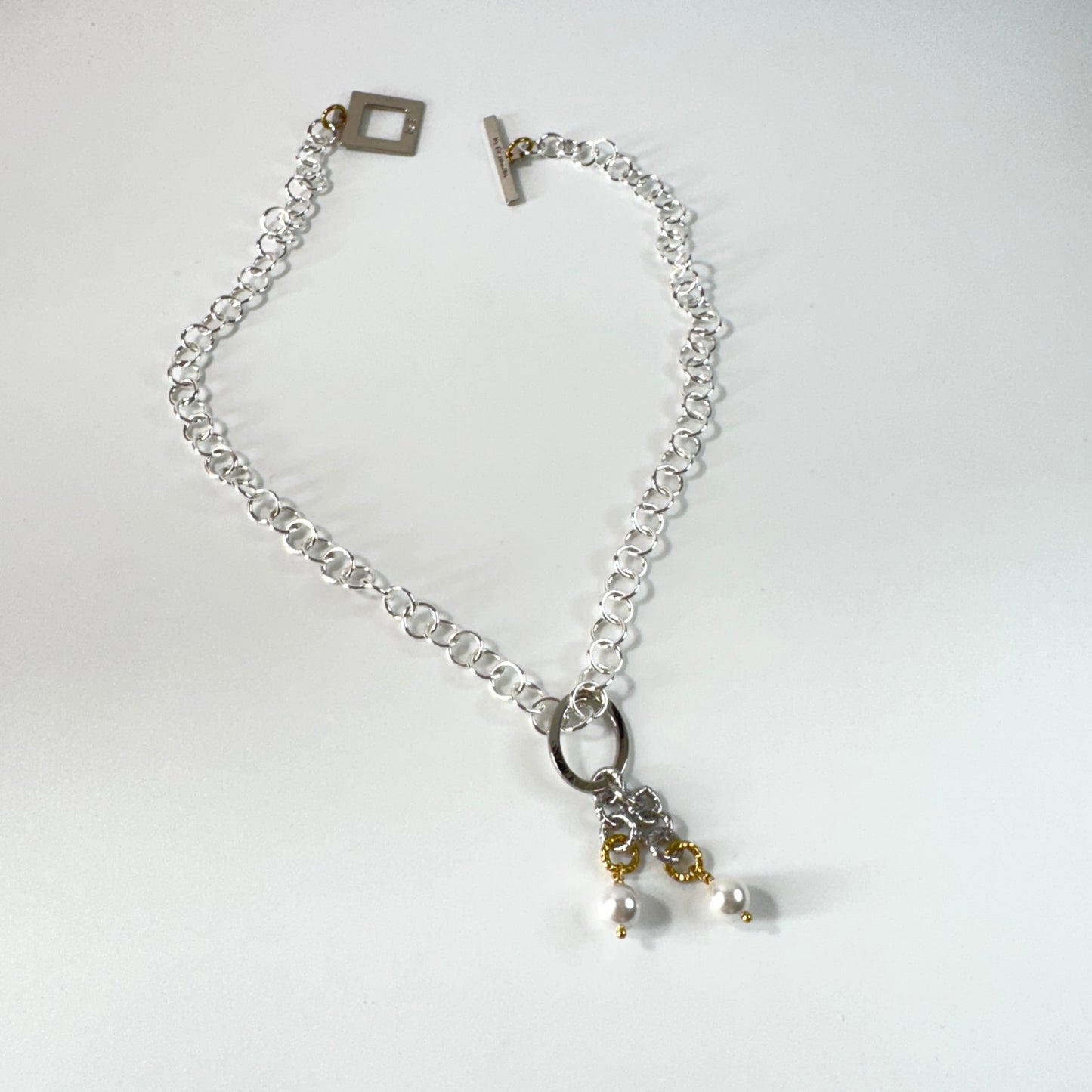 Chain Pearl Hänge – Silver & Guld