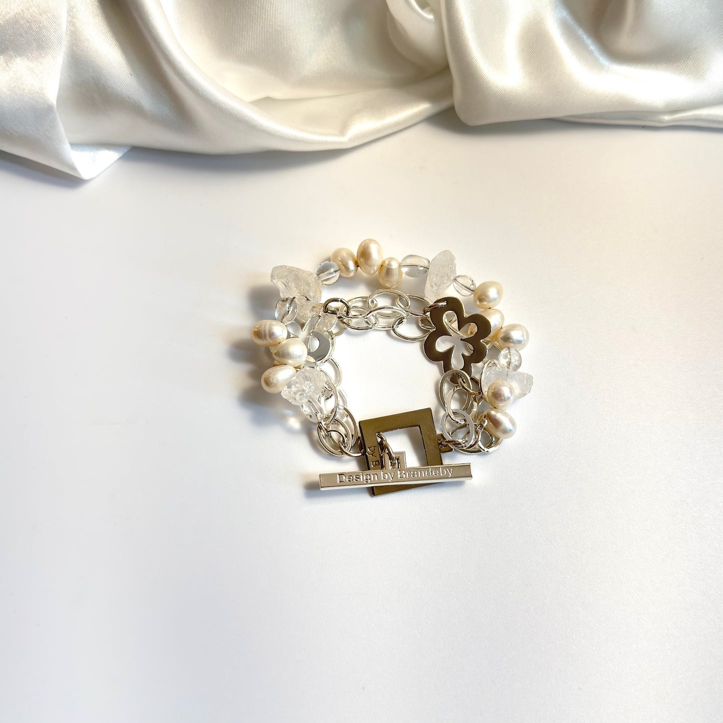 Crystal Ice Armband