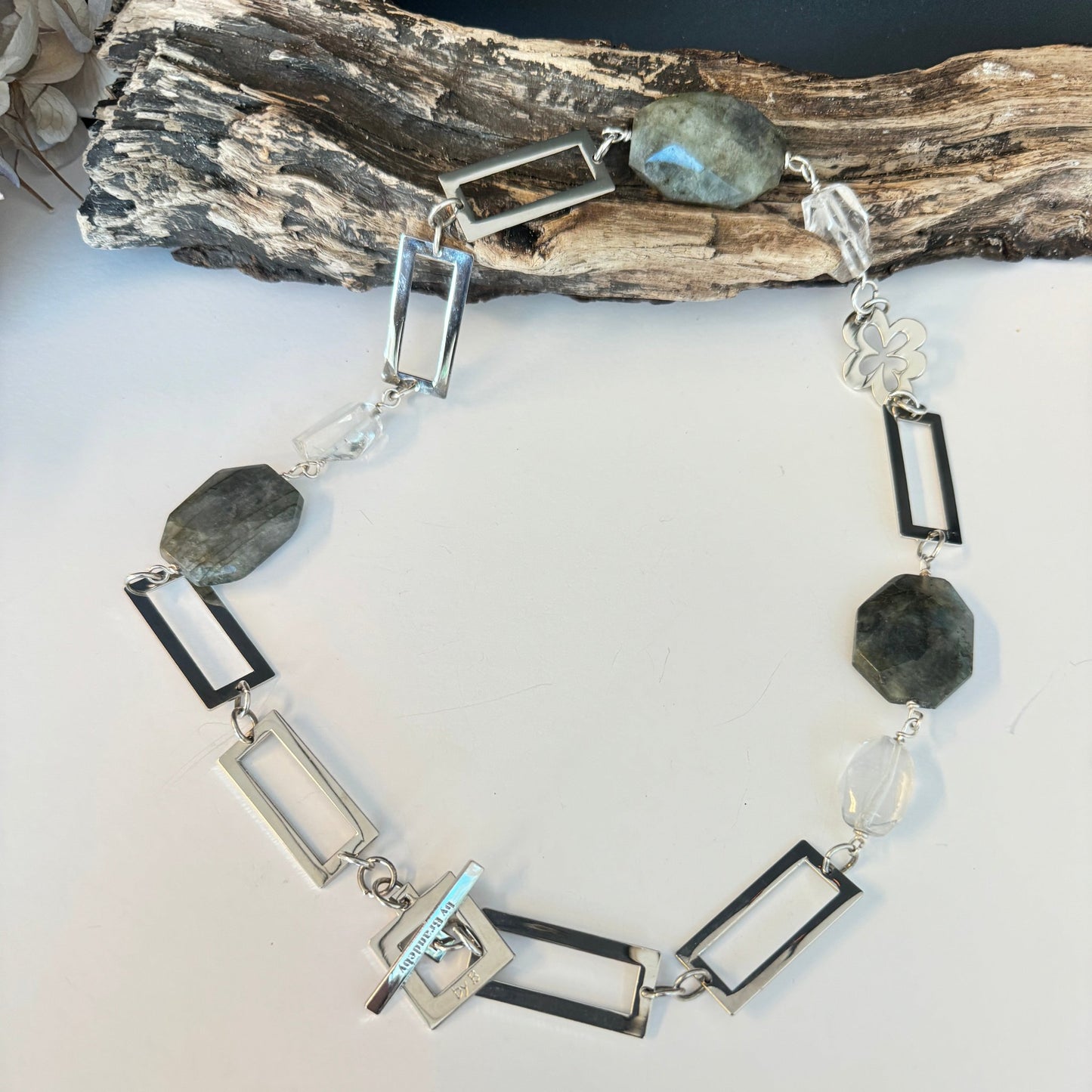 Labradorite Elegance Halsband - Design by Brandeby