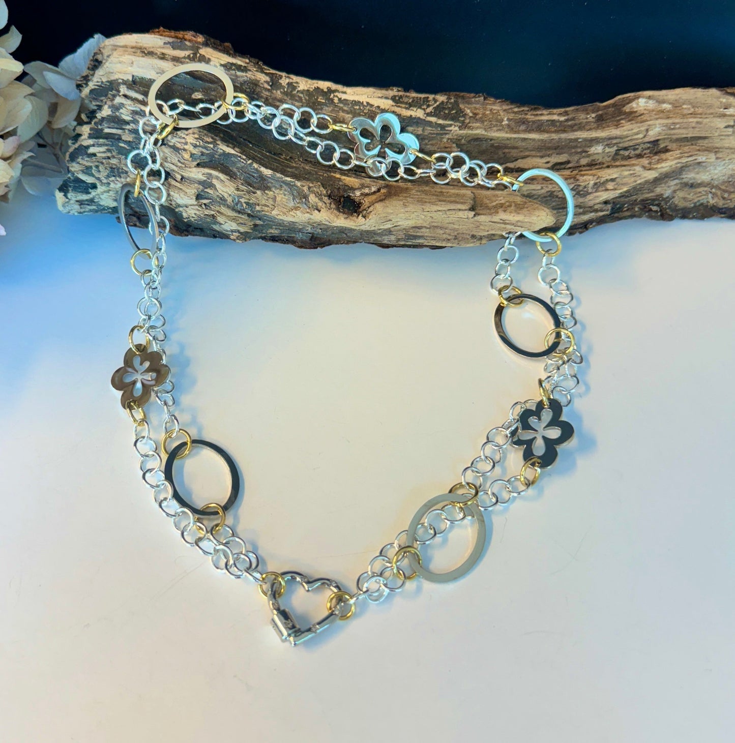 Luxury Gold Heart Halsband Design by Brandeby