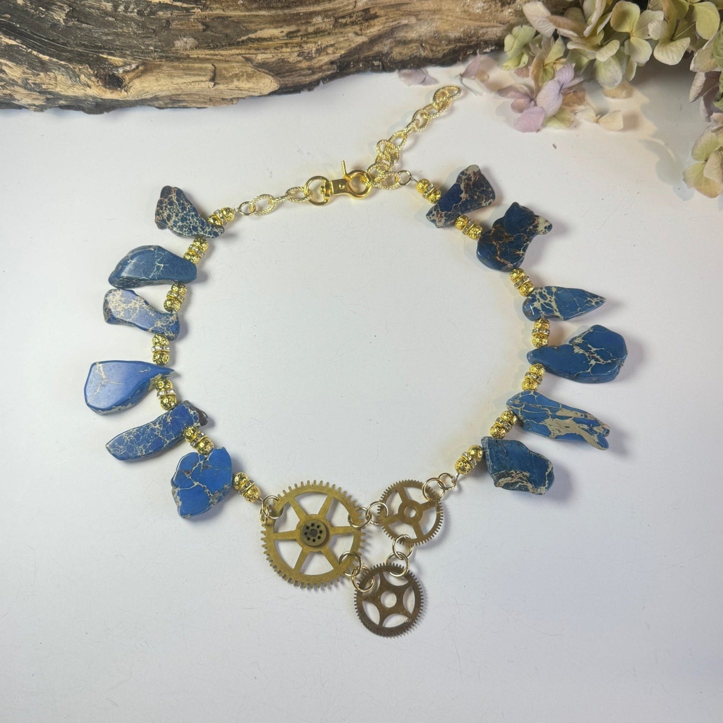 Short Blue Dream Halsband Design by Brandeby