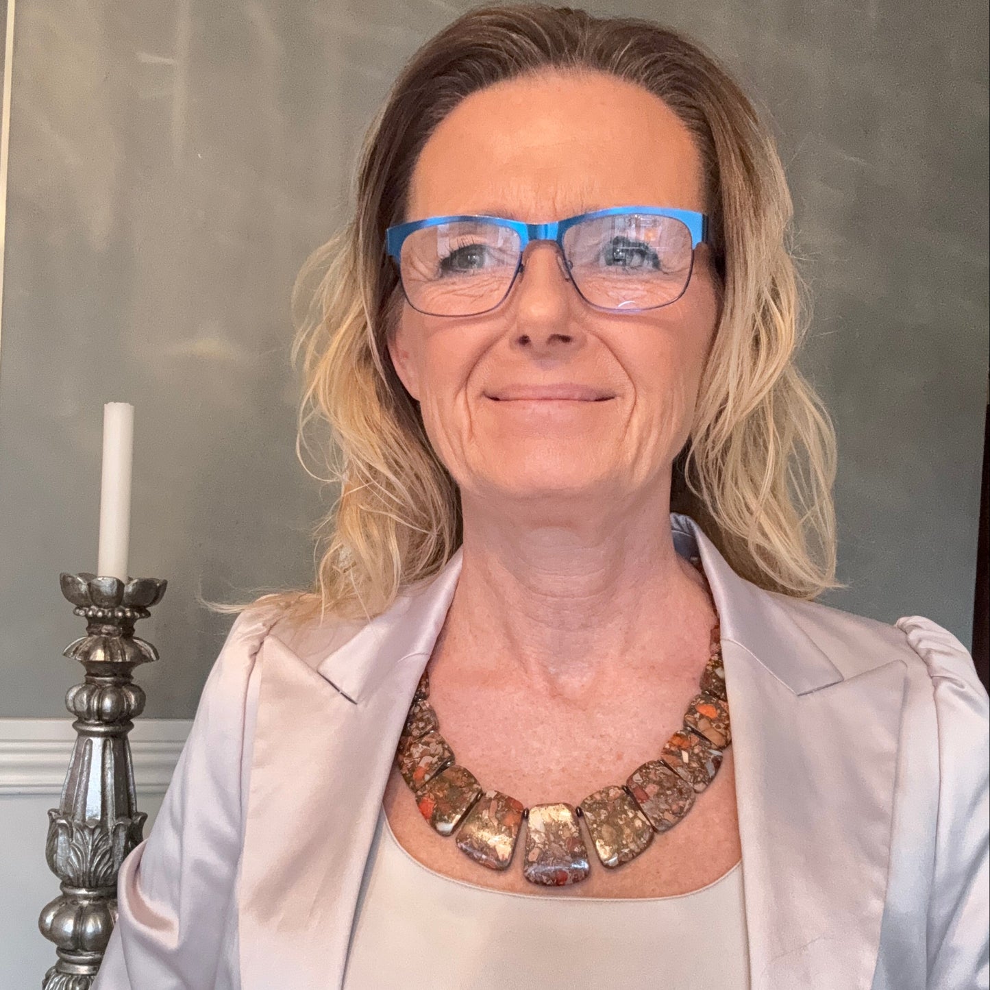 Unikt orange statement halsband med imperial jasper och sterling silver. Handgjort kort halsband 52 cm. Exklusivt smycke från Design by Brandeby.