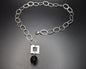 SQUARE ONYX HALSBAND - Design by Brandeby