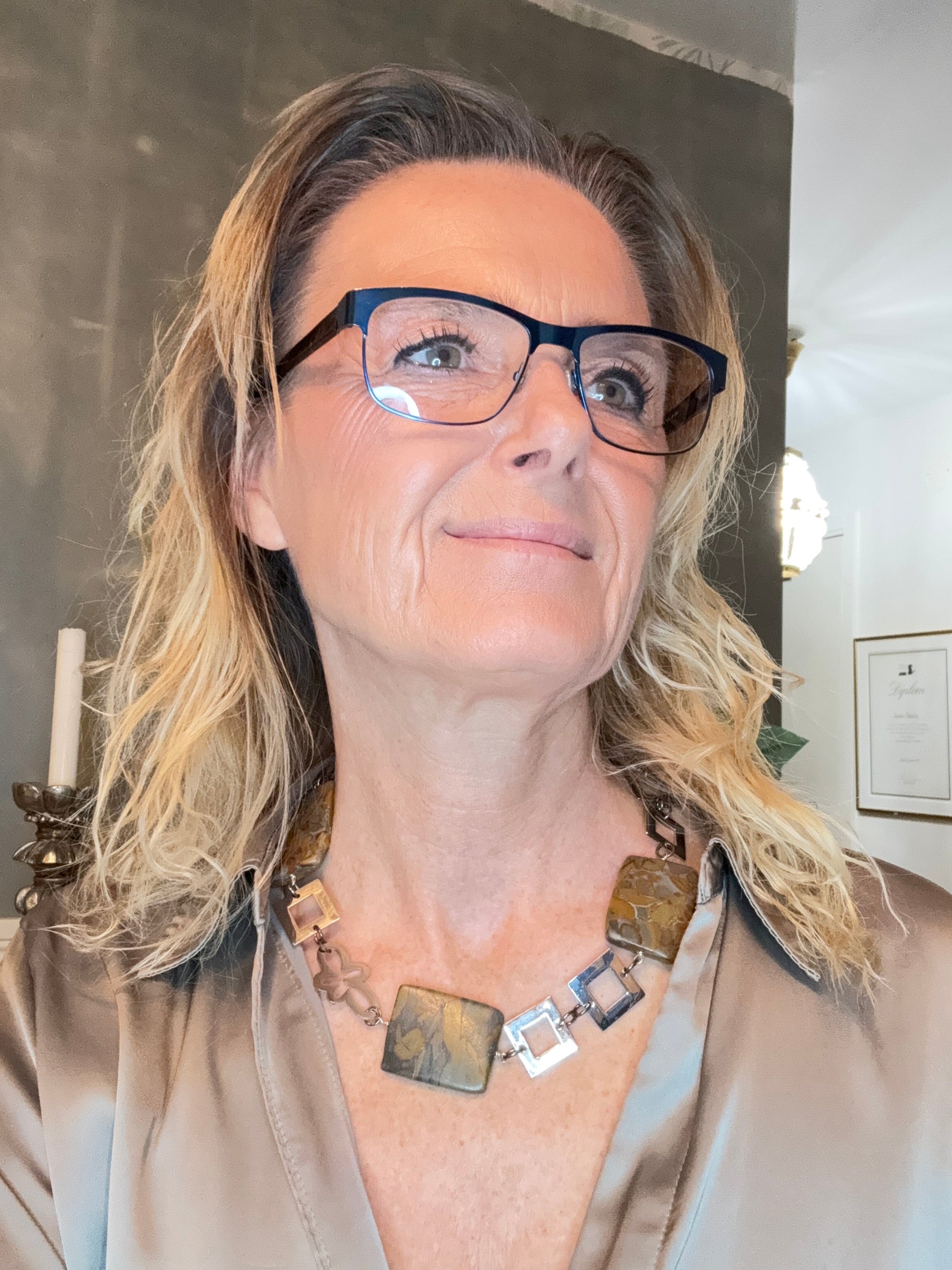 Majestic Jasper Halsband - Kort Halsband med Bruna Jasper-stenar - Design by Brandeby