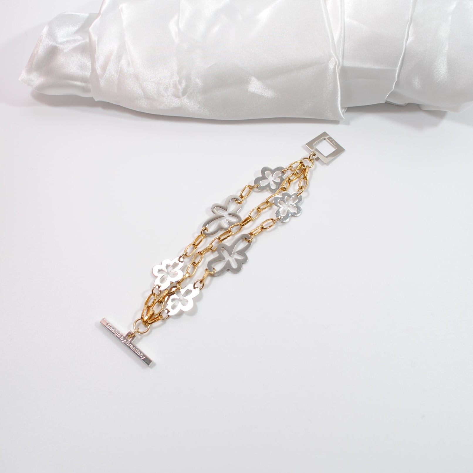 Elegant Flower Armband rostfritt stål och 18k Guldpläterad | Design by Brandeby handgjort i sverige