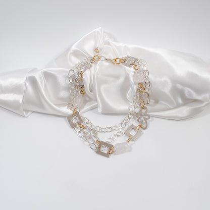 exklusivt handgjort halsband i tre rader desing by brandeby