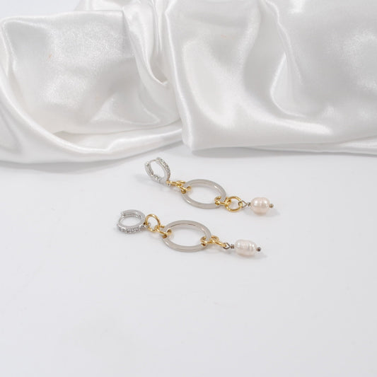 Elegant Pearl Earrings - Design by Brandeby