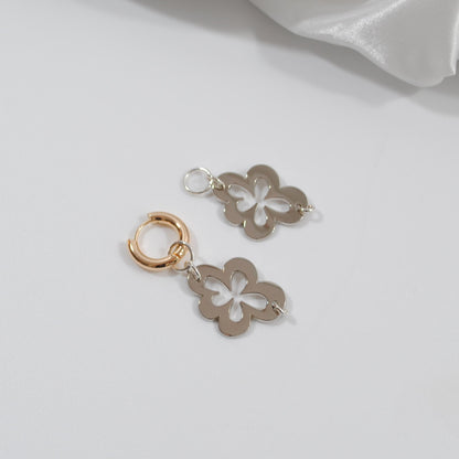 påhäng silverblomma design by brandeby