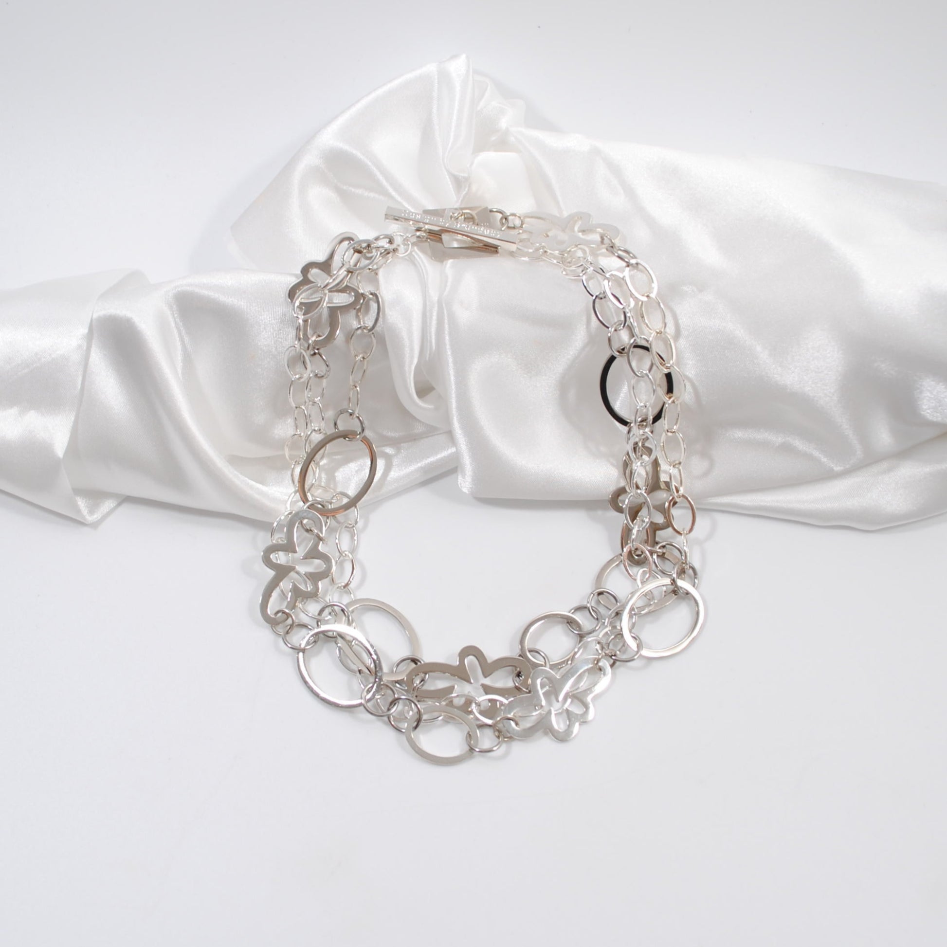 the silver one halsband design by brandeby