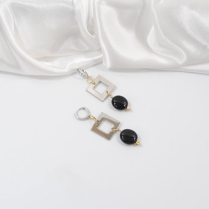 eleganta lyxiga örhänge i svart onyx handgjorda unika smycken design by brandeby