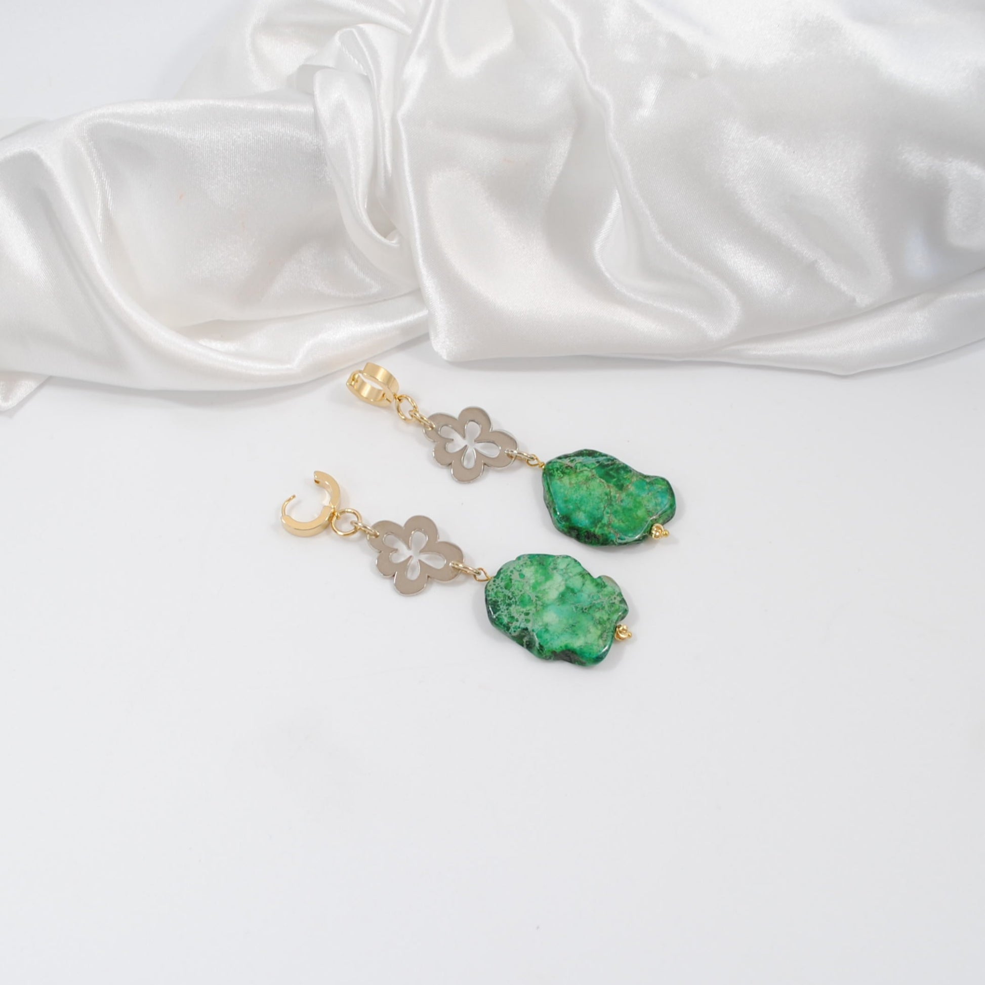 Summer Green Örhängen - Design by Brandeby