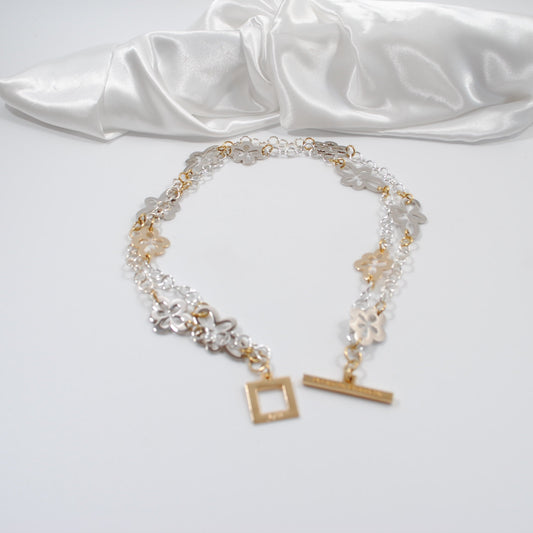 flexibelt halsband bär det kort eller långt guld silver blommor med silver kedja design by brandeby
