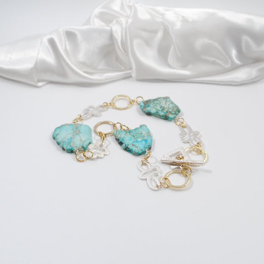 kort halsband turkosa imperial jasper stenar med guld och silver blommor design by brandeby