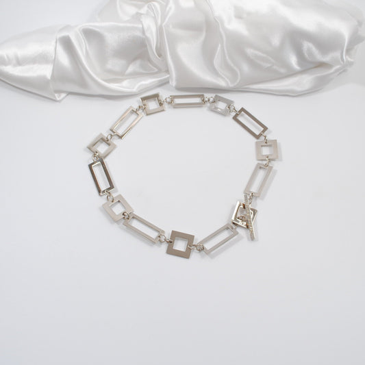 silver fyrkanter rektanglar i ett kort designat halsband design by brandeby