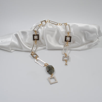 kort halsband med guld och silver äkta ädelsten desing by brandeby