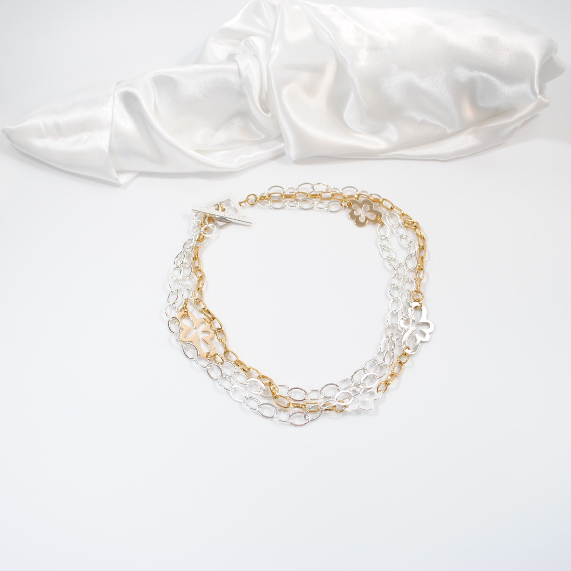 The One Halsband - Design by Brandeby