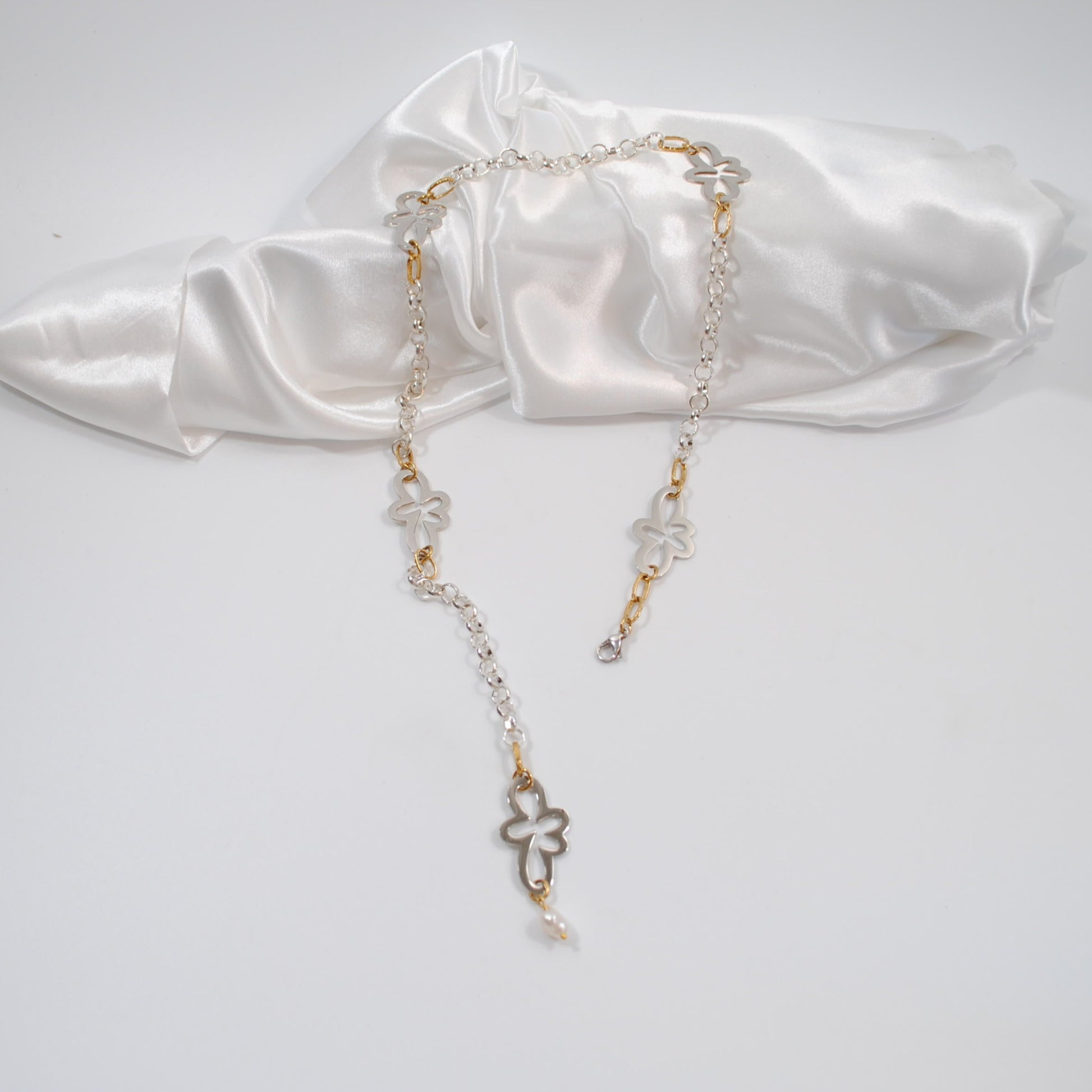 halsband exklusivt handgjort unikt design by brandeby
