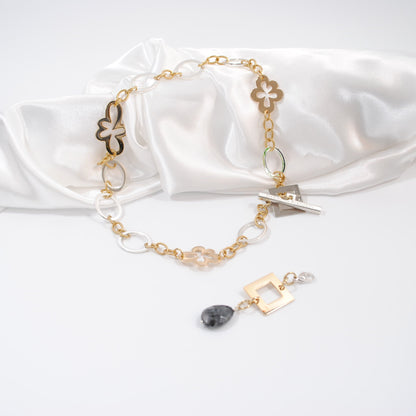 the power of strenght halsband unikt handgjort silver guld design by brandeby