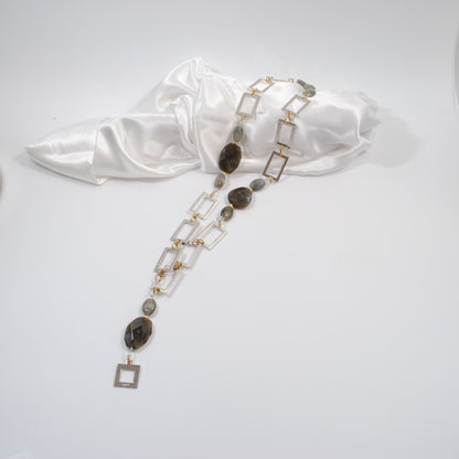 elegant halsband lång modell äkta ädesten design by brandeby