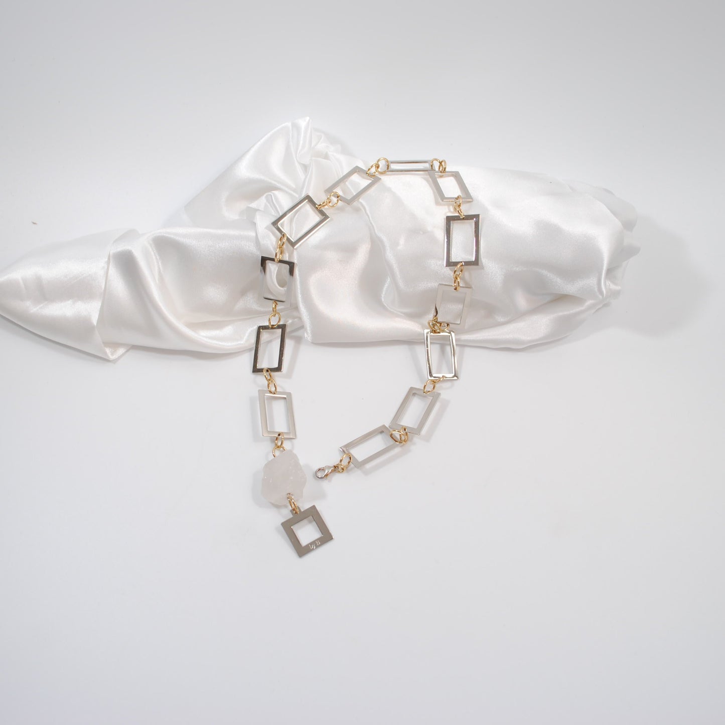 design by brandeby