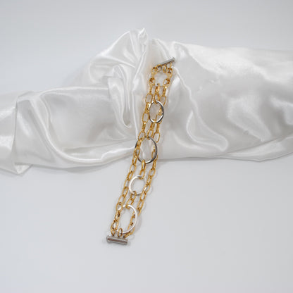 treradigt armband med cirklar och guld kedja design by brandeby