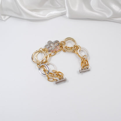 Glam Gold Armband - Design by Brandeby
