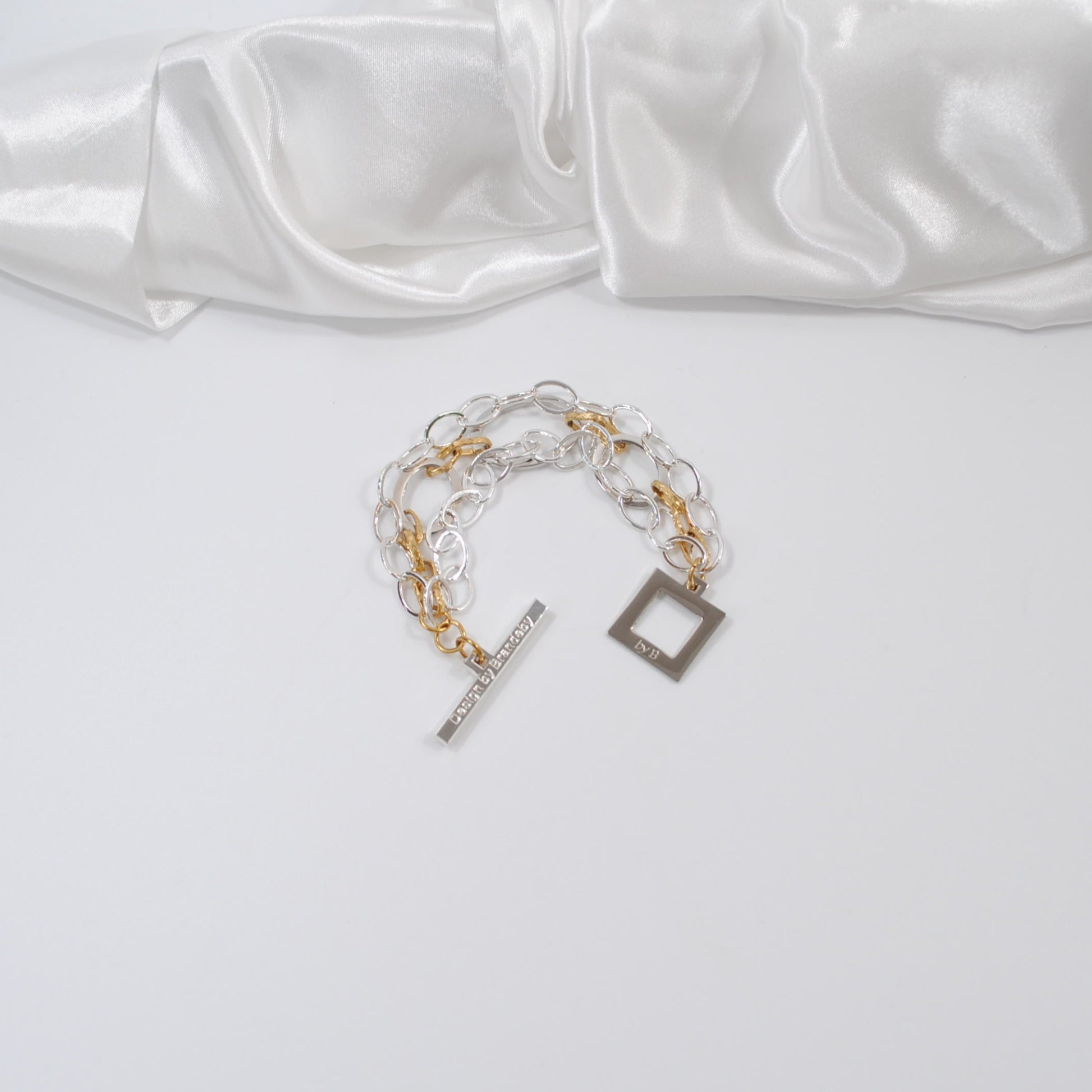 design by brandeby armband lyx handgjort