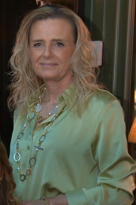 Unique Crystal Design Halsband