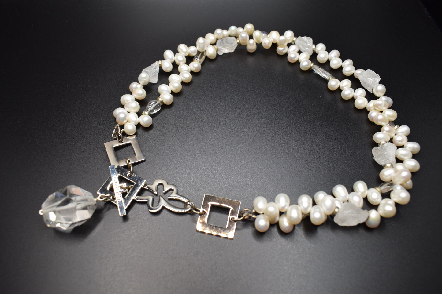 White Pearls Halsband