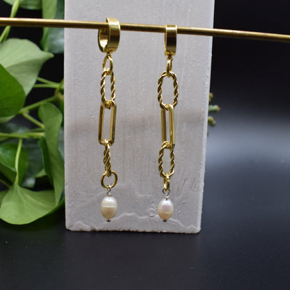 Earring rope chain and white freshwater pearl