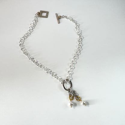 Chain Pearl Hänge – Silver & Guld
