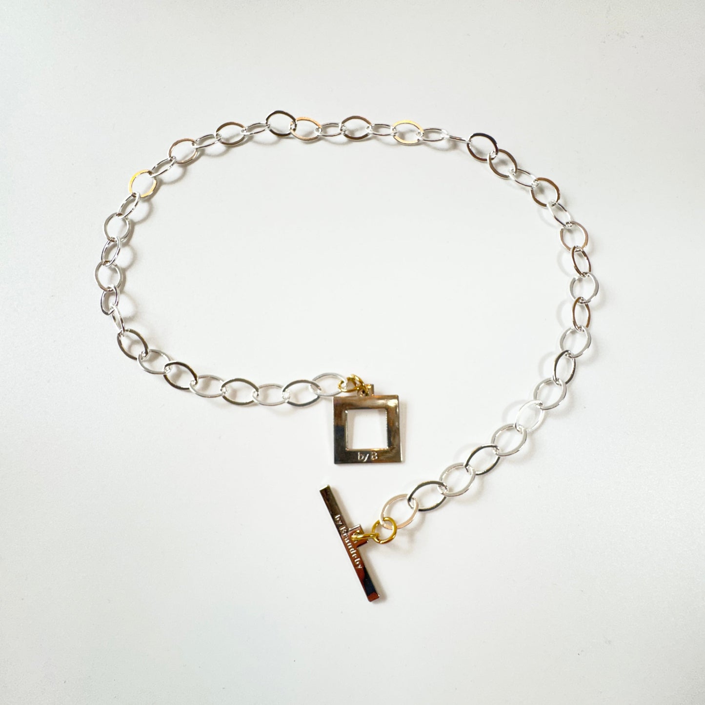 Frame Necklace – Handgjort silverhalsband | Design by Brandeby