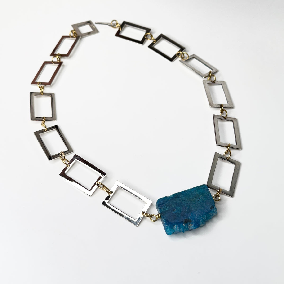 Blue Cloud Halsband - Quartz Ädelsten