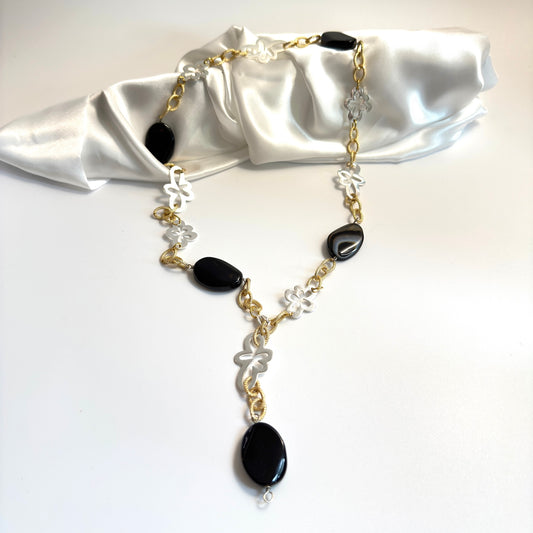 Noir Flora Halsband - Design by Brandeby