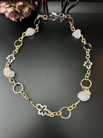 Raw Rocky Crystal Chain Halsband - Design by Brandeby