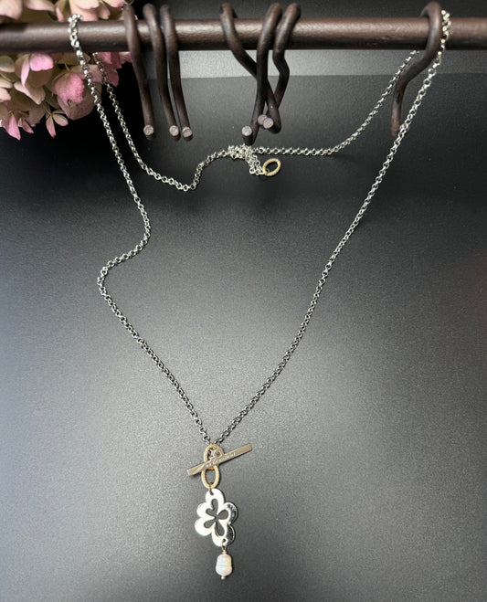 Necklace Miss Båstad - Swedish Open with freshwater pearl flower and chain