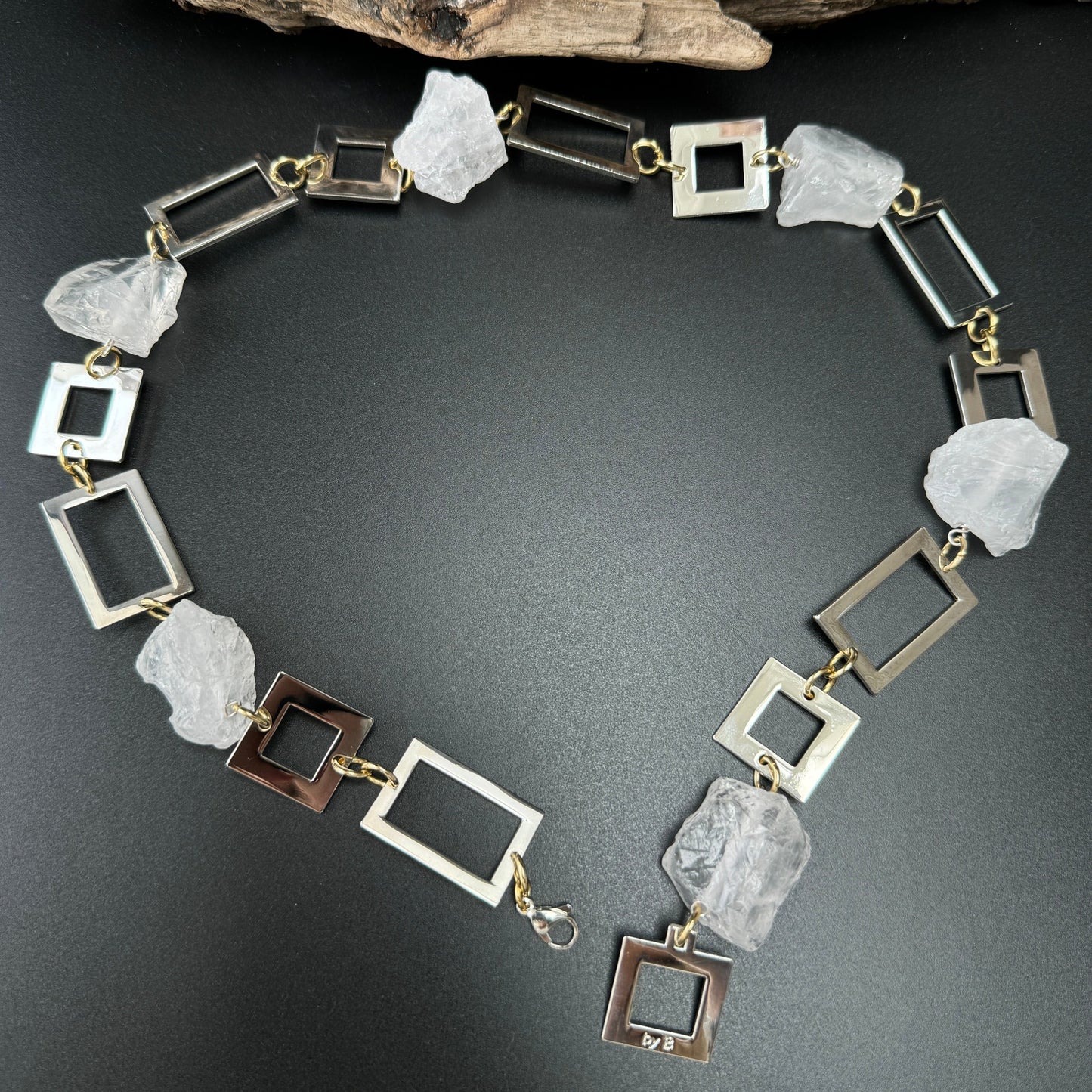 Quartz Elegance Halsband